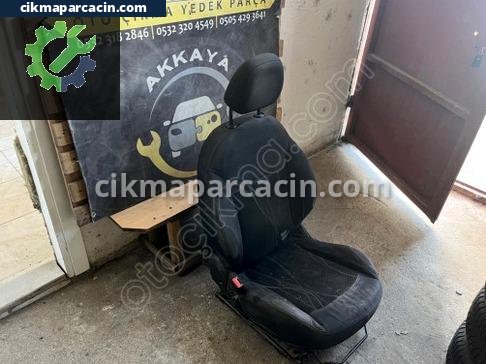 Peugeot 208 Sol Ön Koltuk çıkma parça