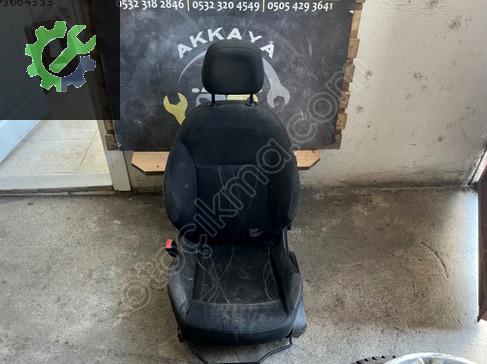 Peugeot 208 Sol Ön Koltuk çıkma parça