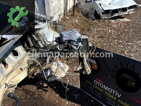 Peugeot 208 Sol Şasi çıkma parça