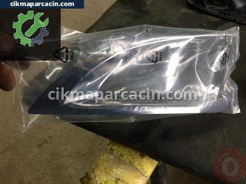 Peugeot 3008 Sis Farı Çerçevesi çıkma parça