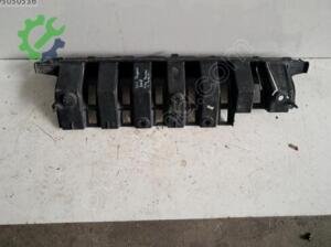 PEUGEOT 3008 - 2011 MODEL ARKA TAMPON ORTA BRAKETİ