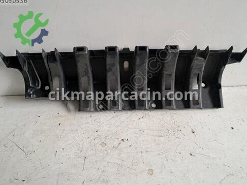 Peugeot 3008 Tampon Braketi 96829360800R çıkma parça