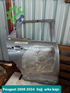 Peugeot 3008 2024  Sağ  arka kapı