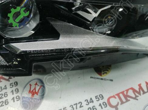 Peugeot 3008 Sağ Ön Far 89914260 çıkma parça