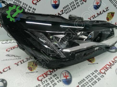 Peugeot 3008 Sağ Ön Far 89914260 çıkma parça