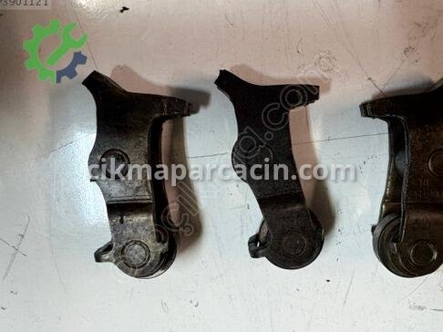 Peugeot 3008 Silindir Kapağı çıkma parça