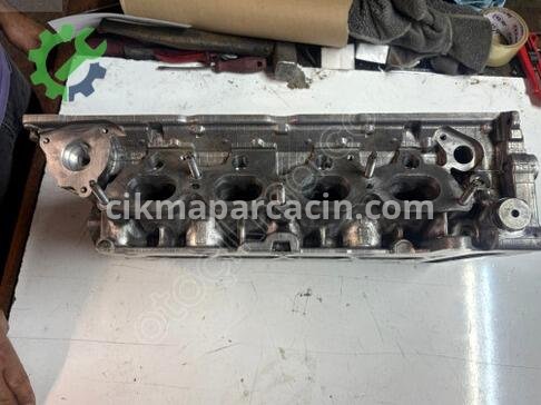 Peugeot 3008 Silindir Kapağı çıkma parça