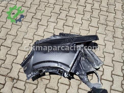 Peugeot 3008 Sol Arka Çamurluk çıkma parça