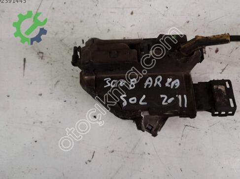 Peugeot 3008 Sol Arka Kapı Kilidi çıkma parça