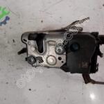 PEUGEOT 3008  SOL ARKA KAPI KİLİDİ VE DIŞ KOL İÇİ