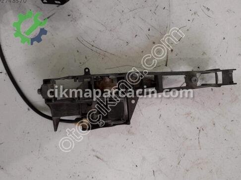 Peugeot 3008 Sol Ön Kapı Kilidi çıkma parça