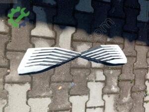 Peugeot 3008 tampon yan ızgarası sağ sol 9836826877