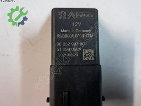 Peugeot 301 Röle 9803299780 çıkma parça