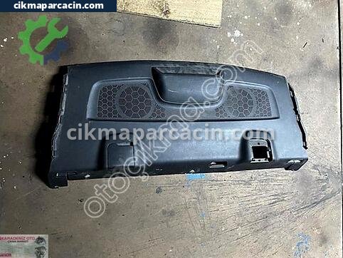 Peugeot 301 Çamurluk çıkma parça