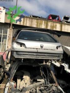 Peugeot 301 Bagaj Camı hatasız orjinal çıkma