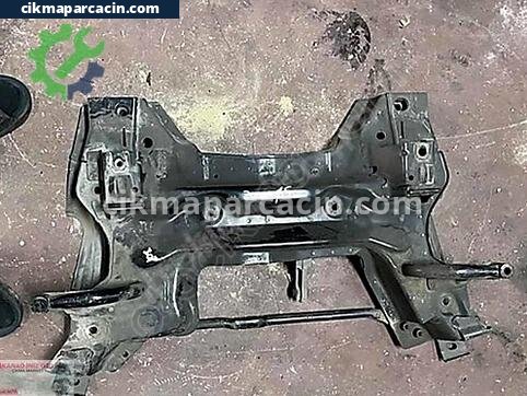Peugeot 301 Travers çıkma parça