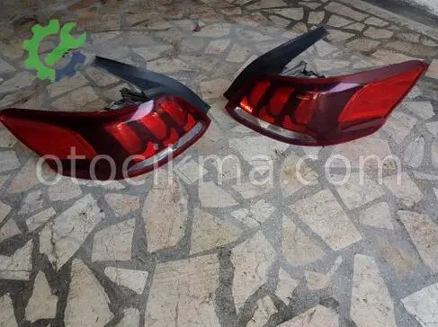 Peugeot 301 Sağ Arka Stop çıkma parça