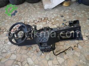 Peugeot 301 C-elysee dolu torpido hatasız orjinal
