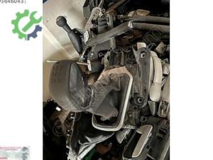 Peugeot 301 2020-2024 Vites Mekanizması Çıkma