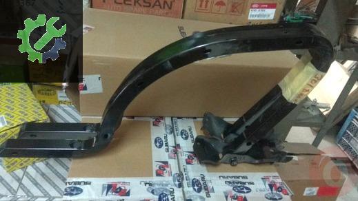 Peugeot 301 Bagaj Menteşesi çıkma parça