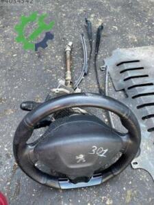 Çıkma Orijinal Direksiyon Simidi Peugeot 301