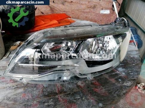 Peugeot 301 Far çıkma parça