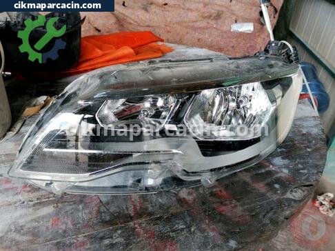 Peugeot 301 Far çıkma parça