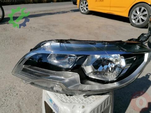 Peugeot 301 Far çıkma parça