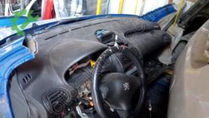 Peugeot 301 için Çıkma Komple Torpido – 206 Model Göğüslük