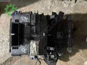 Çıkma Orijinal Kalorifer Kutusu Peugeot 301