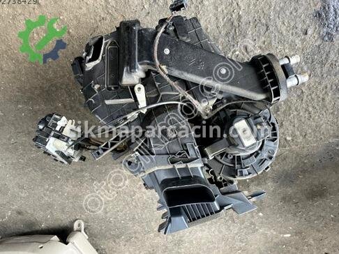 Peugeot 301 Kalorifer Kutusu çıkma parça