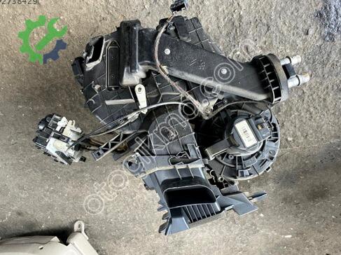 Peugeot 301 Kalorifer Kutusu çıkma parça