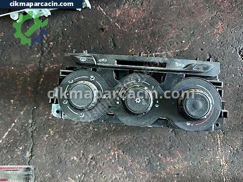 Peugeot 301 Klima Kontrol Paneli çıkma parça