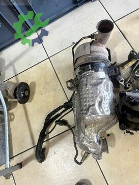 Peugeot 301 Katalitik Konvertör çıkma parça