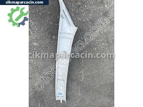 Peugeot 301 Ön Cam çıkma parça