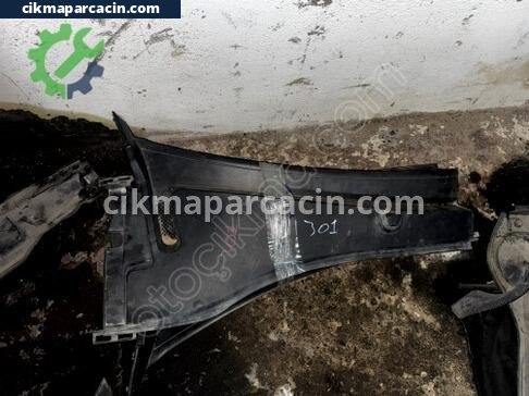 Peugeot 301 Ön Bakalitler çıkma parça