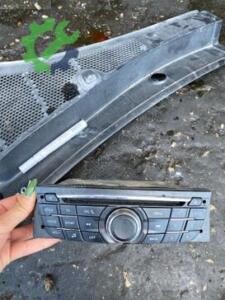 Peugeot 301 Orijinal Çıkma Teyp