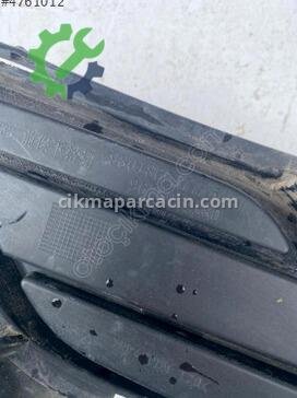 Peugeot 301 Ön Panjur 9801865377 çıkma parça