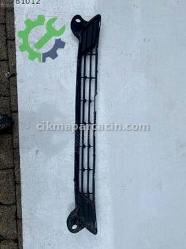 Peugeot 301 Ön Panjur 9801865377 çıkma parça