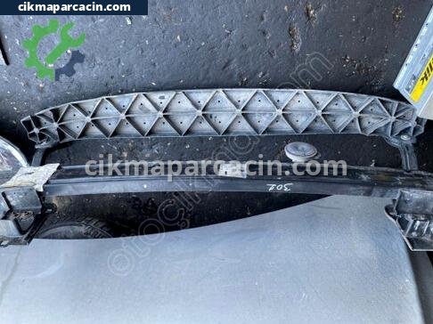 Peugeot 301 Ön Panel çıkma parça