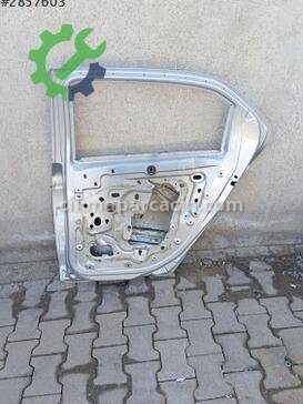 Peugeot 301 Sağ Arka Kapı çıkma parça