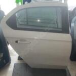 Peugeot 301 sağ arka kapı orijinal temiz