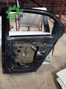 Peugeot 301 Sağ Arka Kapı 9675190680 çıkma parça