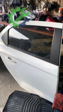 Peugeot 301 Sağ Arka Kapı çıkma parça