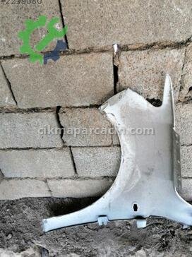 Peugeot 301 Sağ Ön Çamurluk çıkma parça