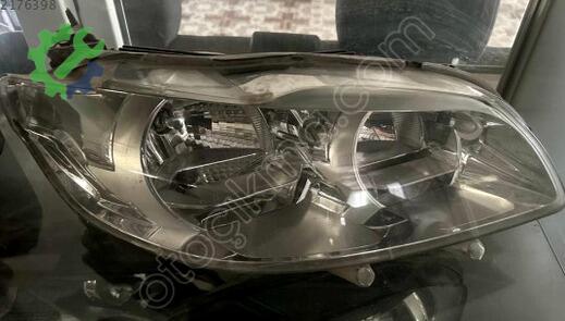 Peugeot 301 Sağ Ön Far çıkma parça