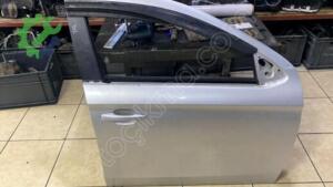 Çıkma Orijinal Sağ Ön Kapı Peugeot 301