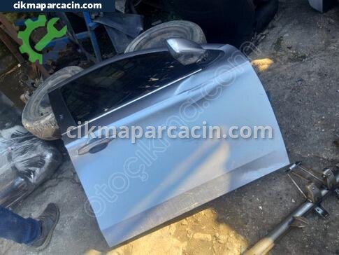 Peugeot 301 Sağ Ön Kapı çıkma parça