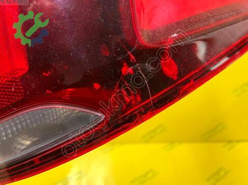 Peugeot 301 Sağ Arka Stop 9817299580 çıkma parça