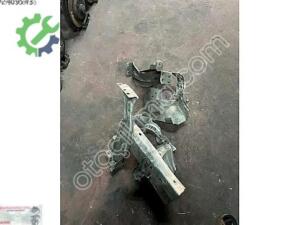 Peugeot 301 Orijinal Çıkma Ön Şasi